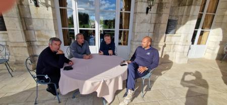 PHOTO-2022-11-02-19-05-334